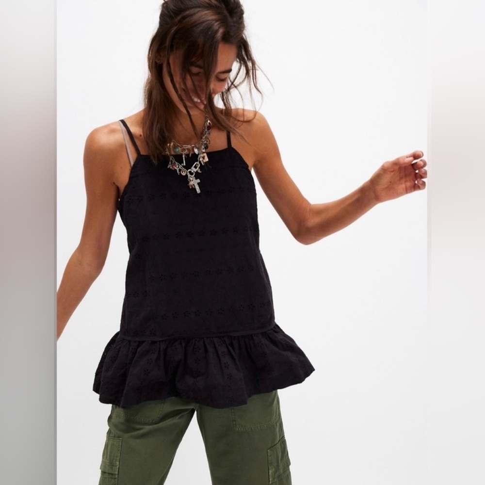Free People Caught Up Tunic - XL NWT - Black Eyelet Lined Tunic with Pockets